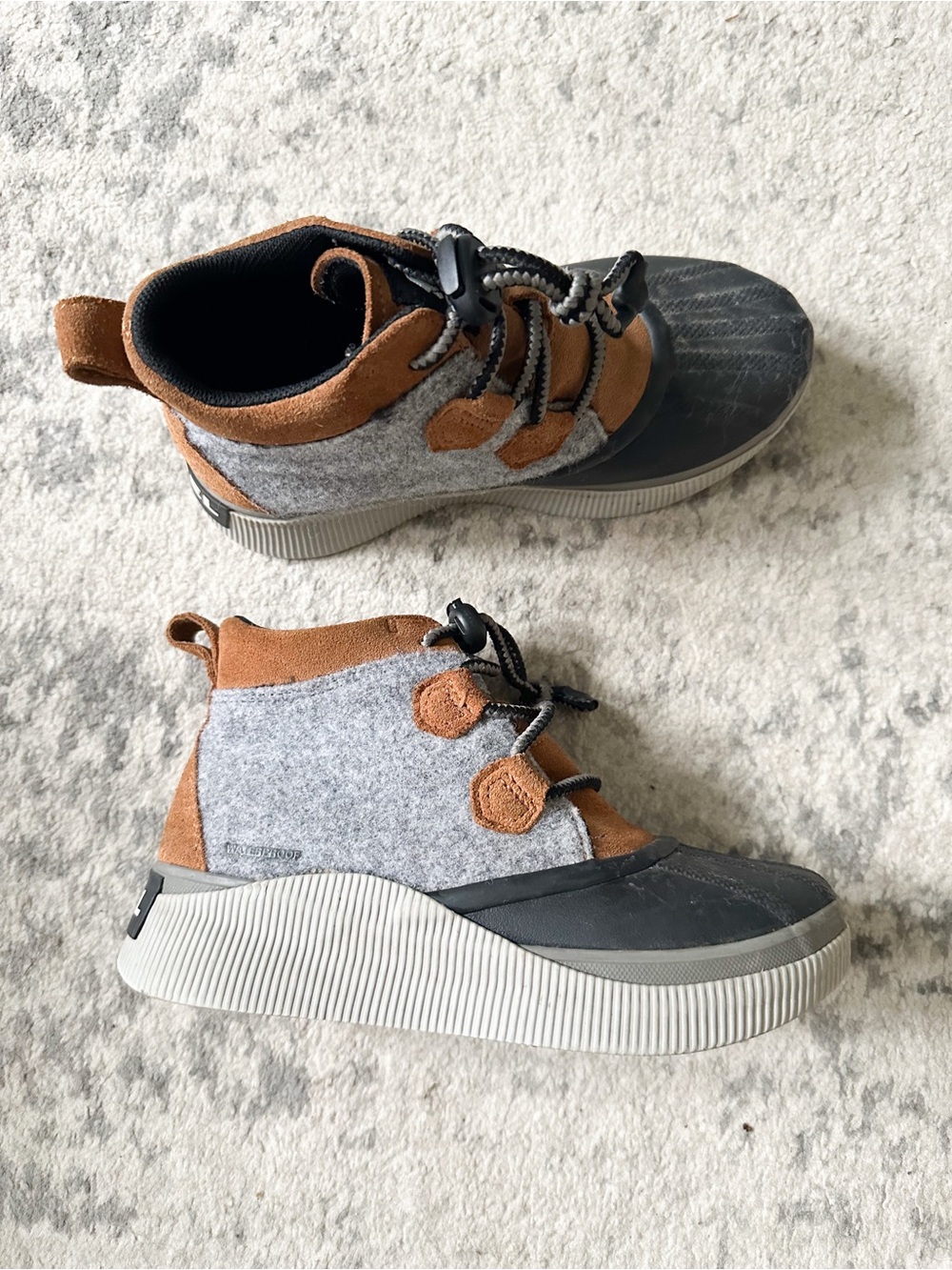 Big Kids Out ‘N About Waterproof Sorel Winter Boots || big kids size 4